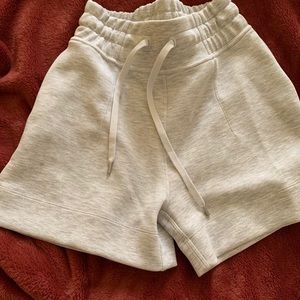Lululemon soft ambition short